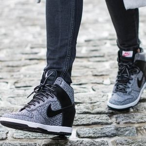 Nike Sky High Dunks Black Wolf Grey